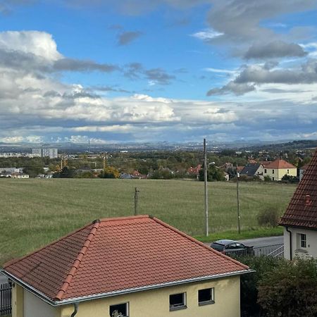 205 Qm "Traumtor" Mit Sauna, Whirlpool, Kamin Und 3 Terrassen Mit Blick In Die Boehmisch Saechsische Schweiz Dresden Luaran gambar