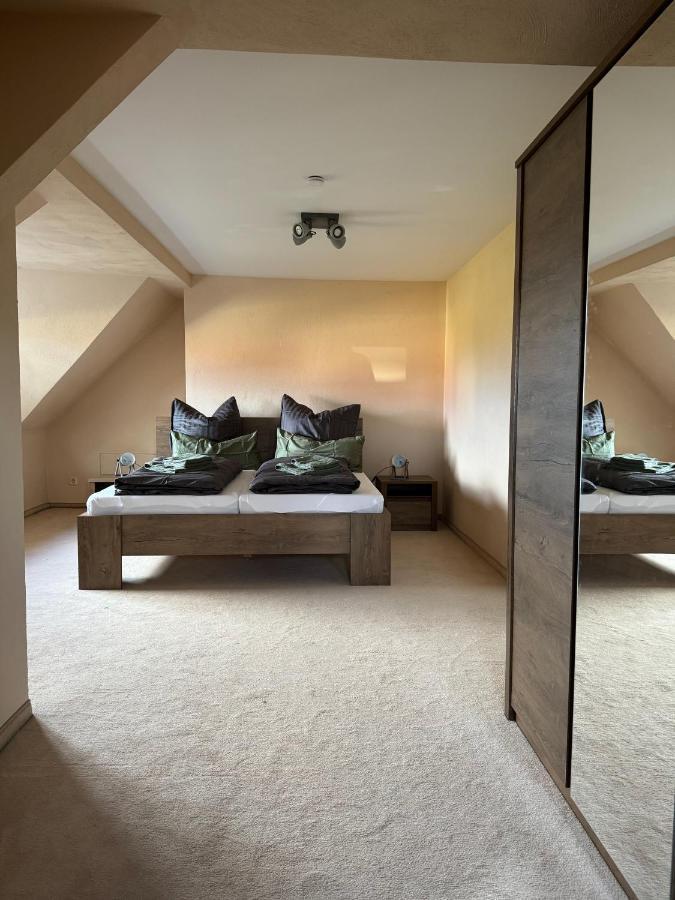 205 Qm "Traumtor" Mit Sauna, Whirlpool, Kamin Und 3 Terrassen Mit Blick In Die Boehmisch Saechsische Schweiz Dresden Luaran gambar