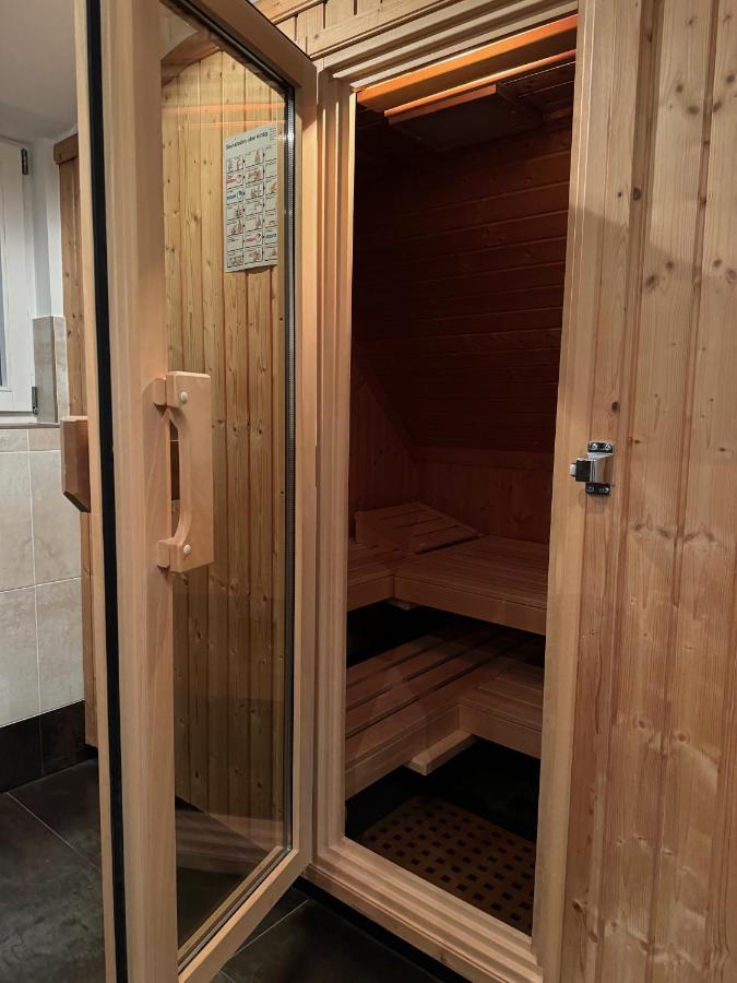 205 Qm "Traumtor" Mit Sauna, Whirlpool, Kamin Und 3 Terrassen Mit Blick In Die Boehmisch Saechsische Schweiz Dresden Luaran gambar
