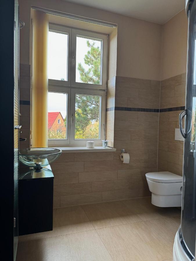 205 Qm "Traumtor" Mit Sauna, Whirlpool, Kamin Und 3 Terrassen Mit Blick In Die Boehmisch Saechsische Schweiz Dresden Luaran gambar